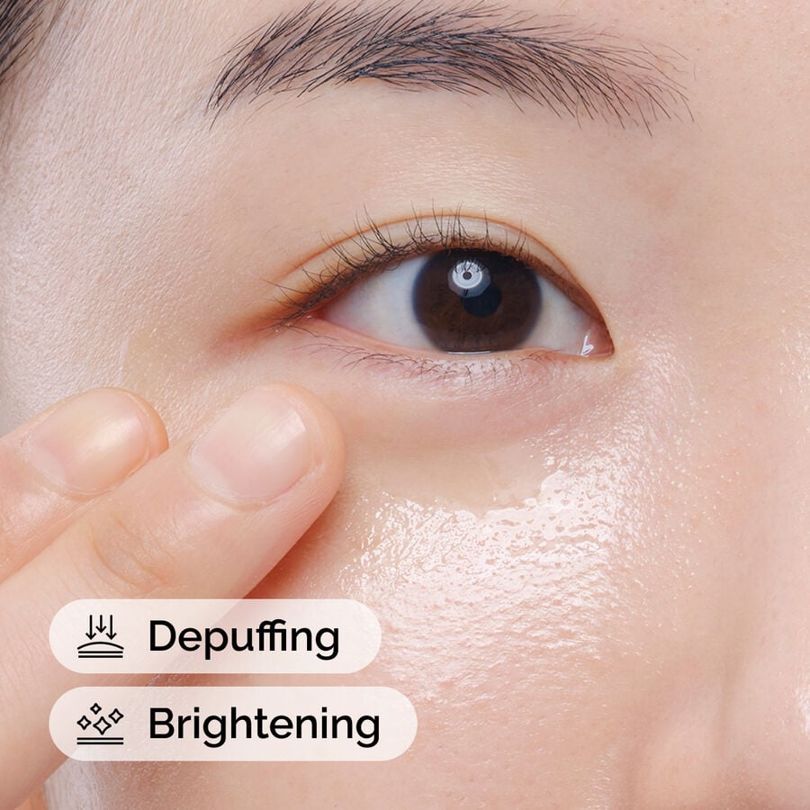 caffeine-solution-5-egcg-eye-serum-m0 ord-caffeine-solution-egcg-model-application-with-benefits.jpg